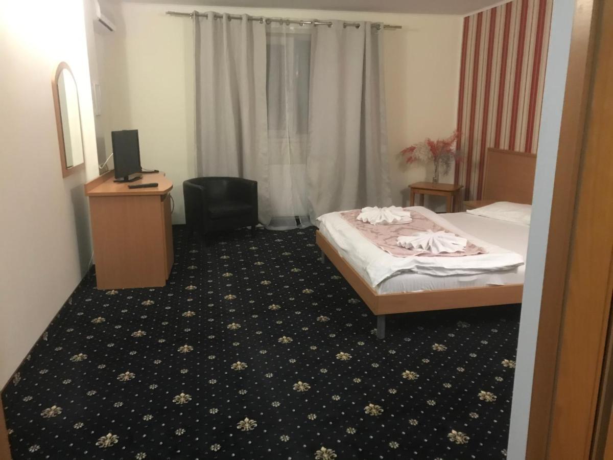Hotel Vandia Temesvár Kültér fotó