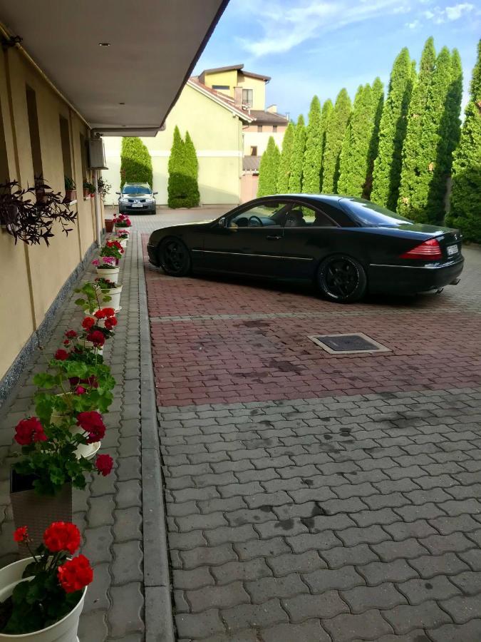 Hotel Vandia Temesvár Kültér fotó