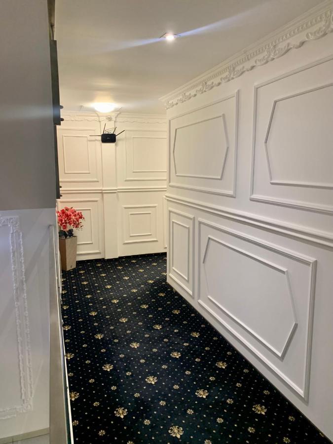 Hotel Vandia Temesvár Kültér fotó