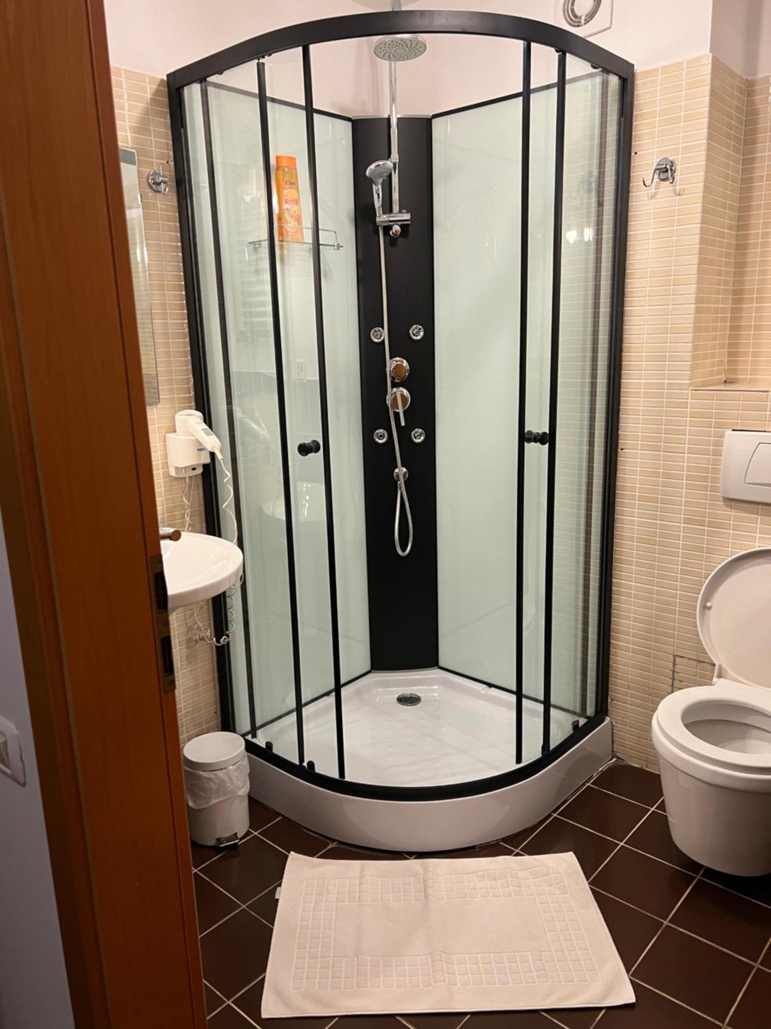 Hotel Vandia Temesvár Kültér fotó