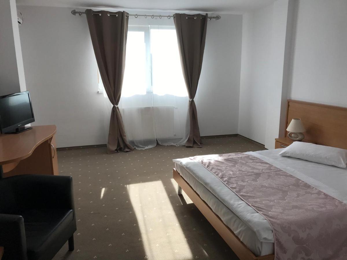 Hotel Vandia Temesvár Kültér fotó